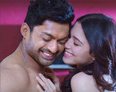 Naa Nuvve Trailer Talk: Fails In Important Aspects