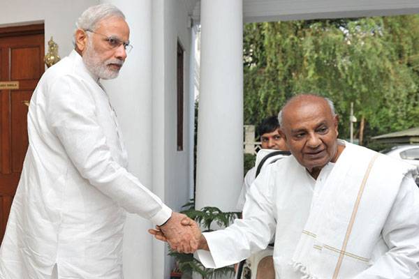 Narendra Modi's Birthday Wishes to Deve Gowda - PM Bargaining?