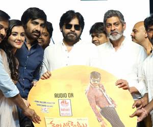 Nela-Ticket-Audio-Launch-Stills-Photos---Pawan-Kalyan,-Ravi-Teja