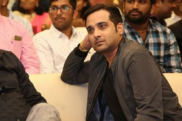 No-Offers-Hero-Tarun-Rejects-Big-Boss-2!