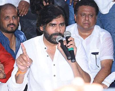 Pawan Kalyan using bharat Ane Nenu Dialogues