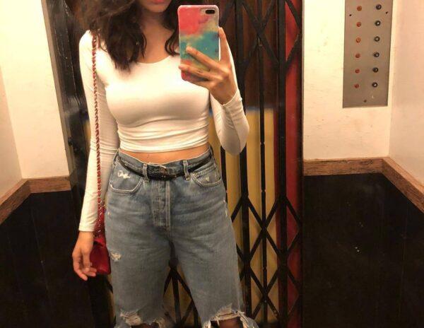 Prabhas' Girlfriend Shraddha Kapoor Clicks Herself in Lift-