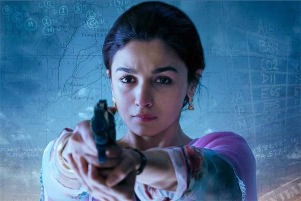 Raazi First ‘Female Only’ Driven 100 Cr Blockbuster