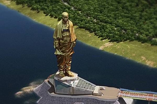 Rs 300 crore Central aid to Sardar Vallabhbhai Patel statueRs 300 crore Central aid to Sardar Vallabhbhai Patel statue