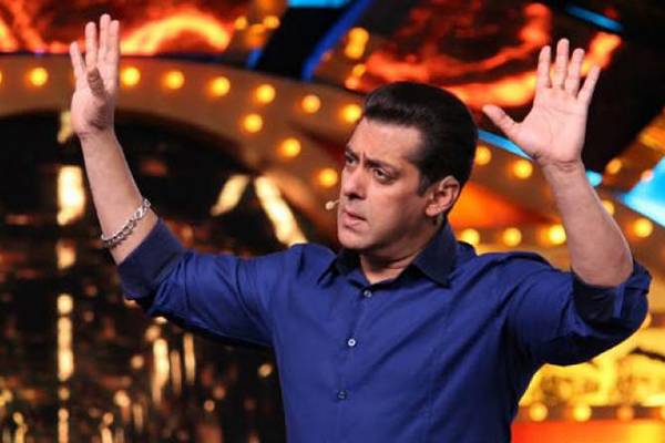 When Superstar Trolled The Media