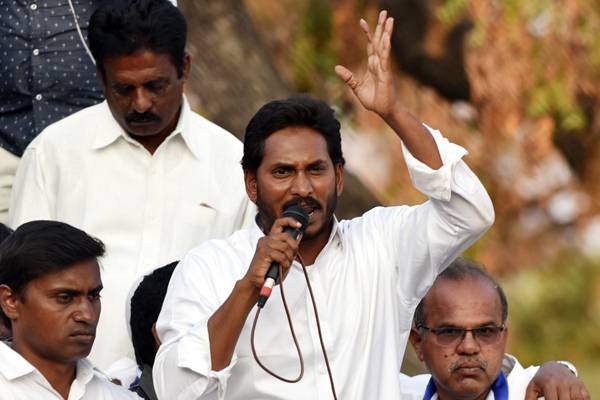 YS-Jagan's-Biggest-Dilemma-Before-2019-Elections
