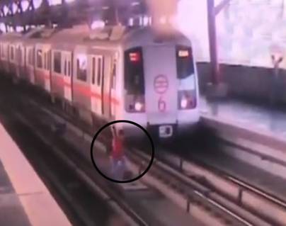 watch-crazy-man-says-hi-to-death--and-lives