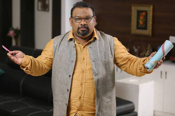 Bigg-Boss-2-Telugu---Kathi-Mahesh-on-Jr-NTR-Vs-Nani