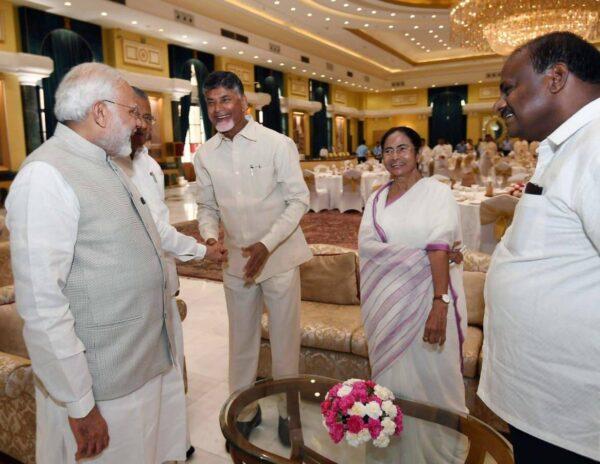 Chandrababu Naidu Hand Shake with Narendra Modi