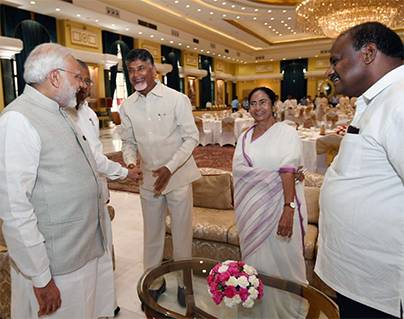 Chandrababu Naidu Hand Shake with Narendra Modi