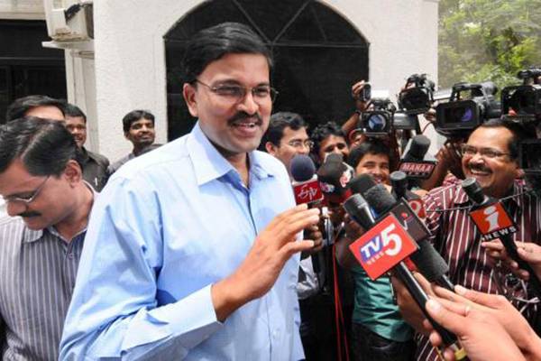 JD Lakshminarayana's New Dilemma