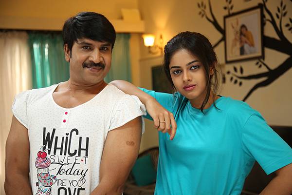 Jamba Lakidi Pamba Trailer talk