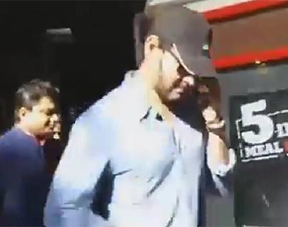 Mahesh Babu Arrives in Mumbai