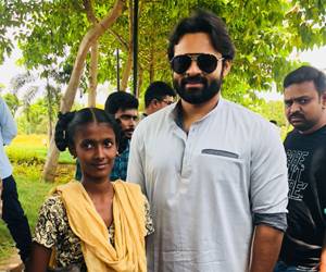 Sai Dharam Tej Meets Cancer Patient BangarammaSai Dharam Tej Meets Cancer Patient Bangaramma