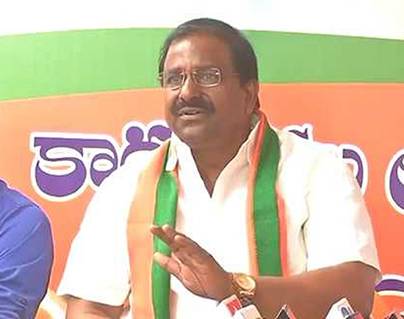 somu-veerraju-comments-on-yalamanchili-sujana-chowdary