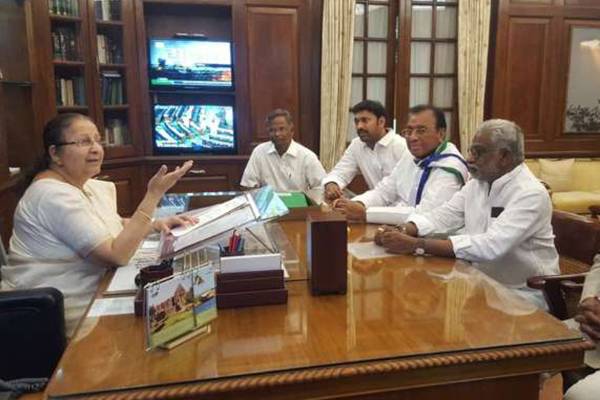 Speaker Accepts The Resignations of YSR Congress MPs