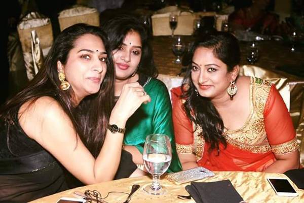 Sri Reddy Leaks actresses photos in usa sex racket