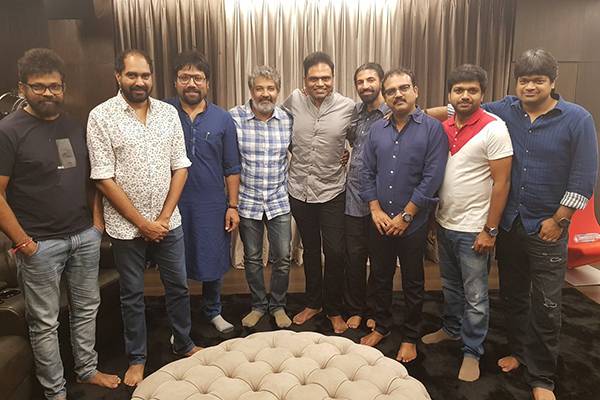 tollywood-directors-meet-at-director-vamsi-paidipally home