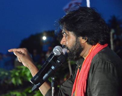 Will-Pawan-Kalyan-Repeat-Chiranjeevi--Mistake