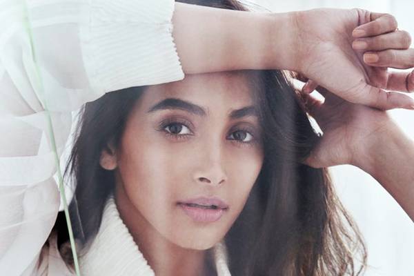 After-a-Disaster,-Comedy-for-Pooja-Hegde