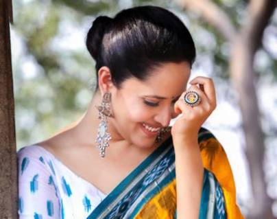 anasuya-bharadwaj-tweete on-chi-la-sow-diector-rahul-ravindran