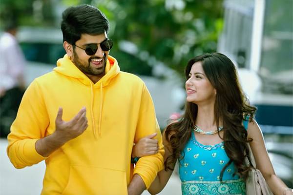 At Narthanashala Misses “Choosi Choodangane” Magic