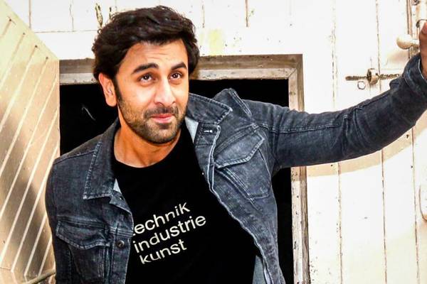 Bollywood-Six-300-Cr-Collections-Movies-–-Sanju,-1st-For-Ranbir-Kapoor