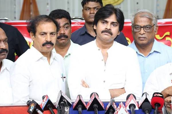 Communists-Plan-Mahakutami-with-Janasena---Will-It-Fire-or-Misfire