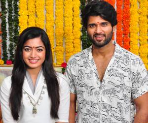 Dear-Comrade-Movie-Launch-Stills-Photos---Vijay-Deverakonda,-Rashmika