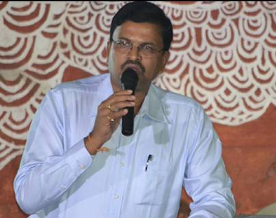 JD Lakshmi Narayana's Raithu Maha Padayatra?