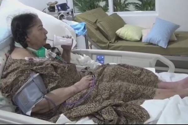 Jayalalithaa  Apollo Hospital pics are fake