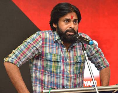 Pawan Kalyan - Deeksha infront of Chandrababu Naidu