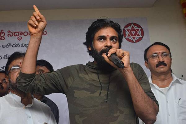 Pawan Kalyan  tweets on TDP MPs
