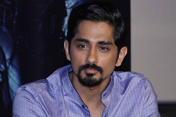 Prabhas Fans counter to Siddharth