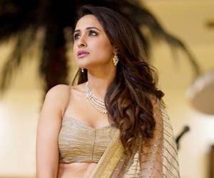 Pragya-Jaiswal-Latest-Photo-Shoot-Stills
