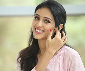 Riya Suman at Paper Boy Teaser Launch