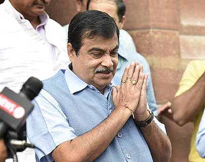Seven Months After Tall Claims, Gadkari Finds Time for Polavaram