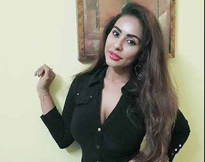 Sri Reddy allegations on tollywood star daughter