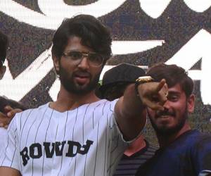 Vijay-Deverakonda-at-Rowdy-Launch-Event-Stills