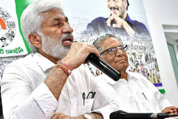 Vijaya Sai Reddy and Ummareddy Venkateswarulu