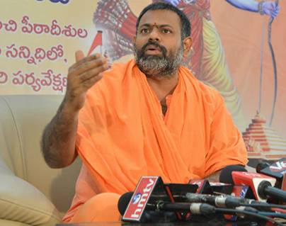 swamy - paripoornananda-banned from telangana.jpg