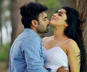 Anthaku Minchi Movie StillsAnthaku Minchi Movie Stills