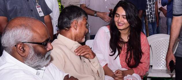 Fun on Anushka -Naidu, Even in Death, Hatred Prevailing!