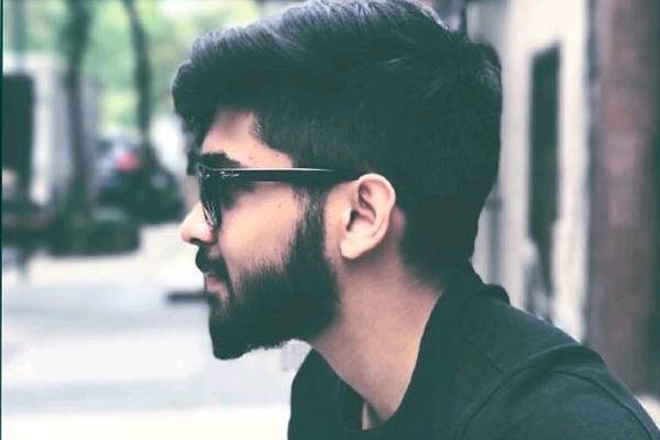 Chiyaan Vikram Kid - Dhruv Cara Accident