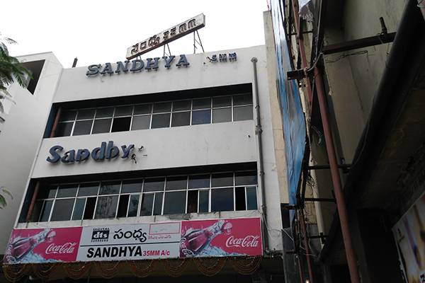 geetha-govindam-black-ticketing-at-sandhya-theatre