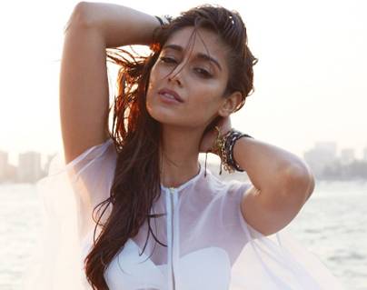 Ileana-D'Cruz-in-See-Through-Shirt