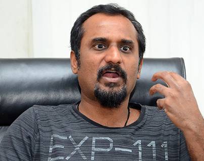 Irritated Deva Katta Takes a Class to Anchor