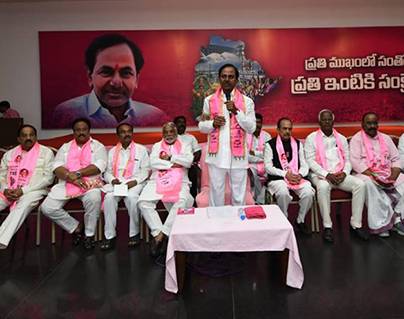 KCR tells party leaders to ready for elections