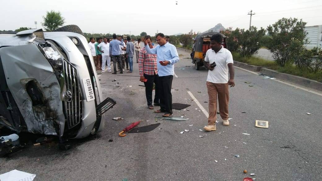 Nandamuri Harikrishna Accident Photos_2