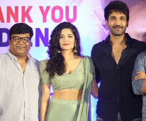 Neevevaro-Success-Meet-Stills-Photos---Aadhi-Pinisetty,-Ritika-Singh